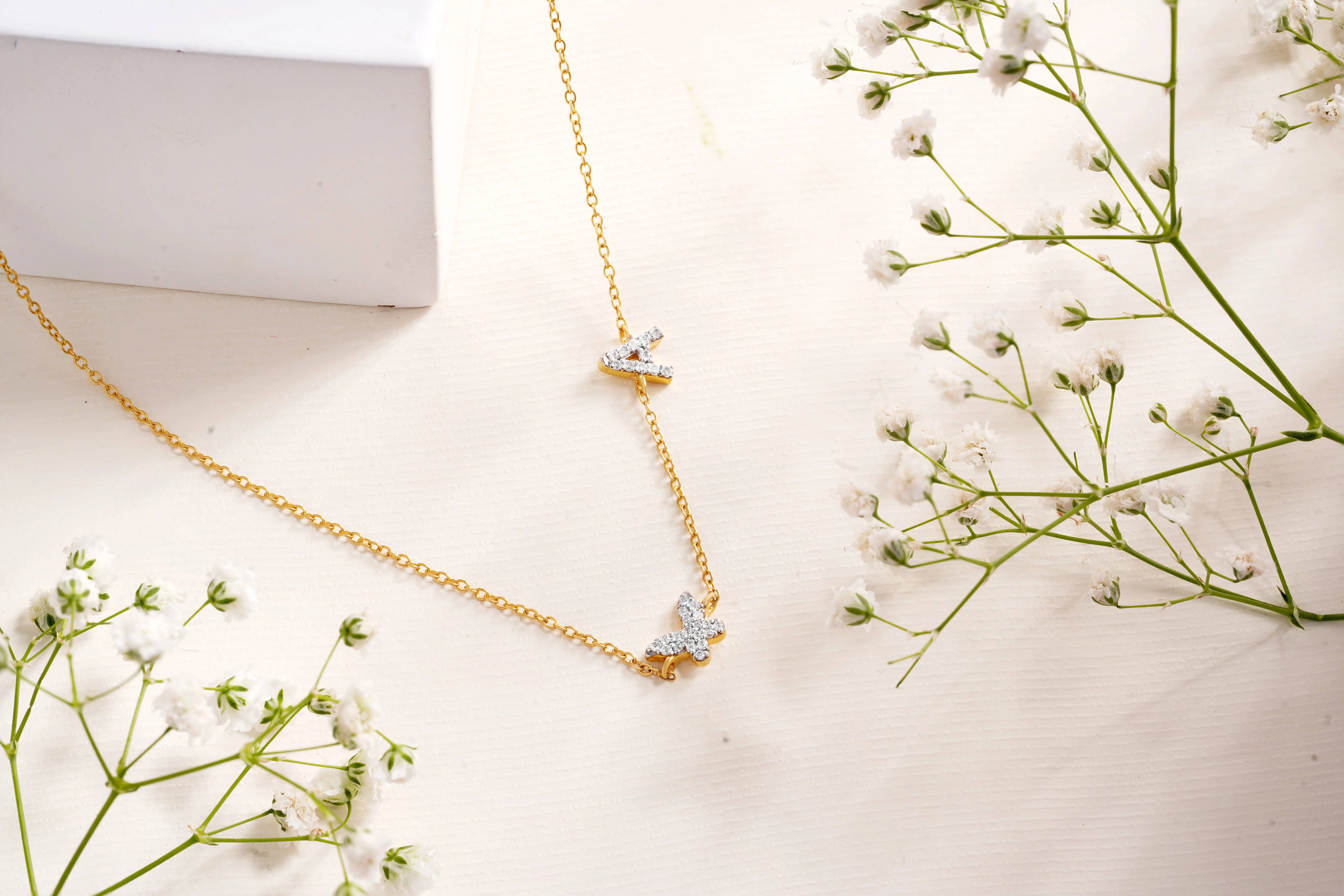 Flutter Glow Necklace