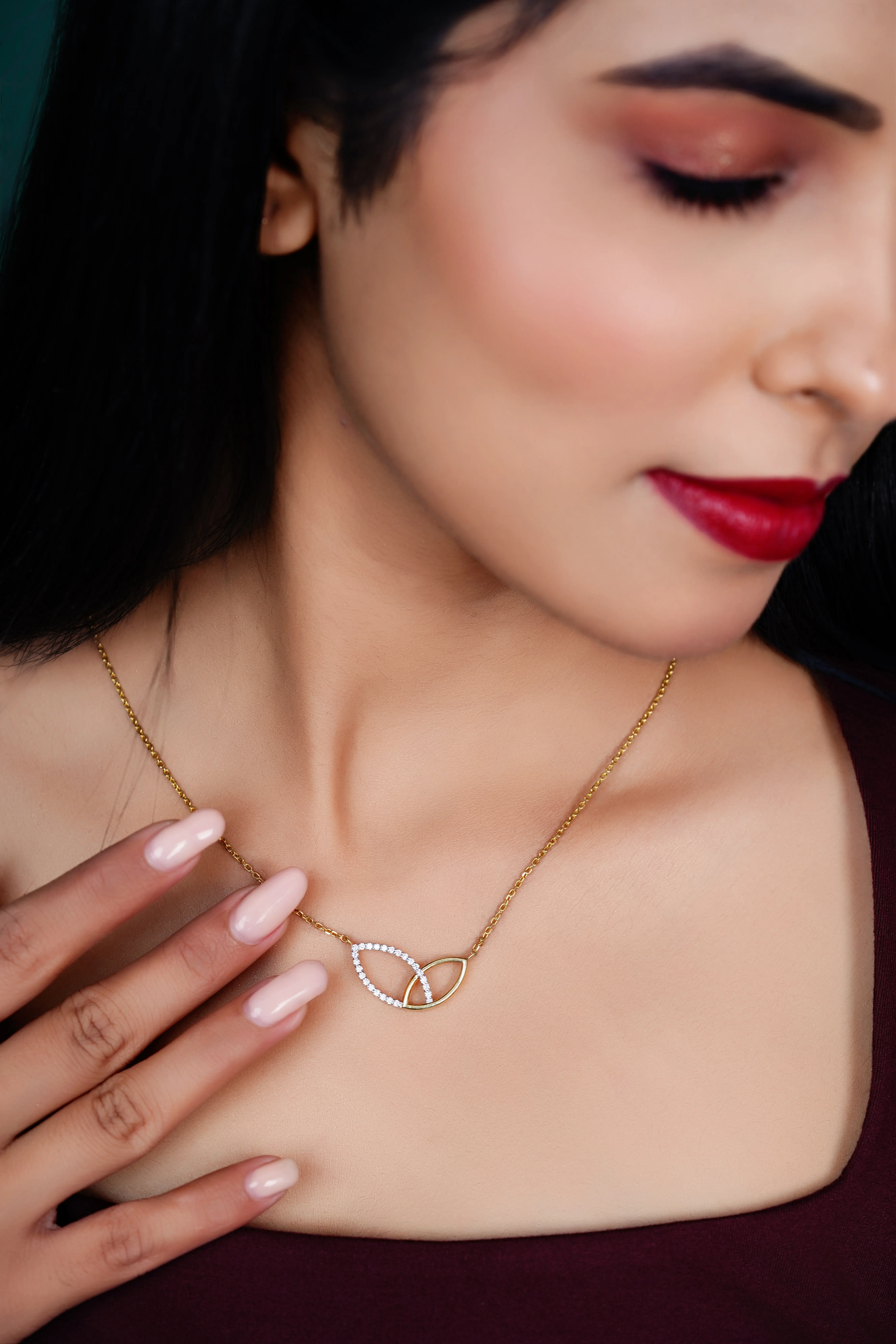 Legacy Leaf Necklace