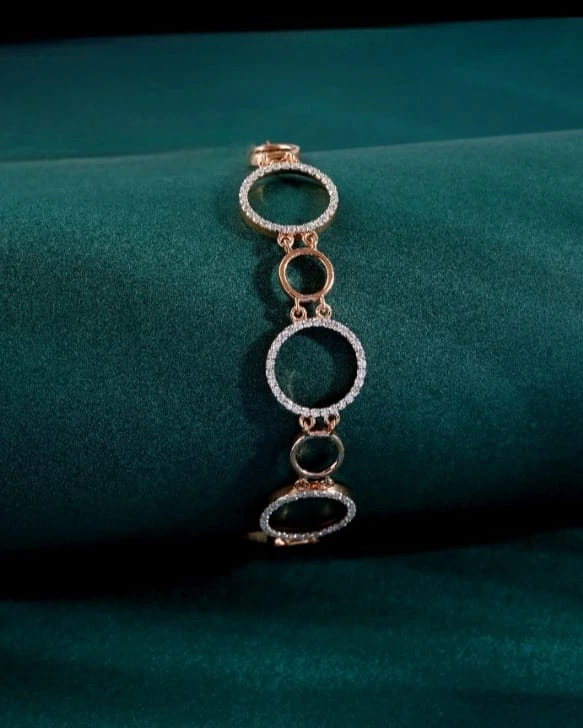 Dance of Circles Bracelet